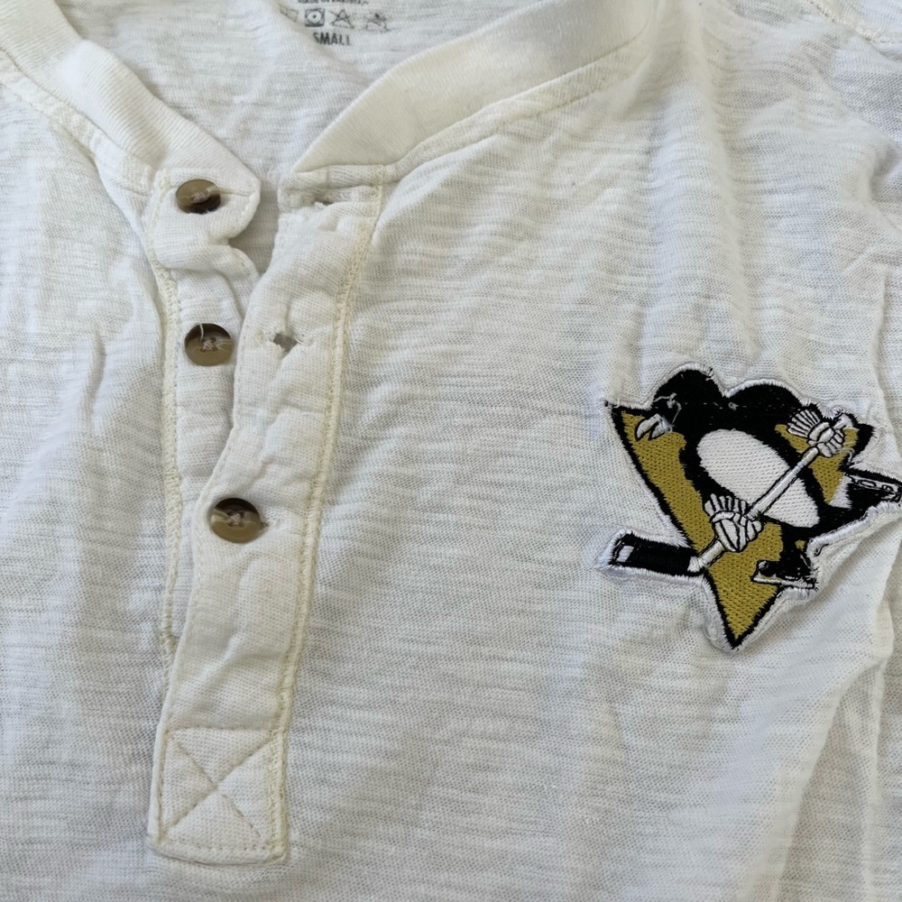Wright & Ditson Cream Henley Pittsburgh Penguin Shirt